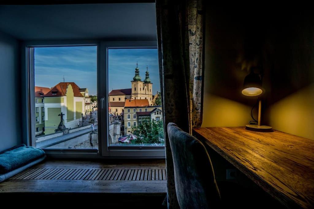 Uroczy Apartament Wita Stwosza Most Kłodzko Kültér fotó