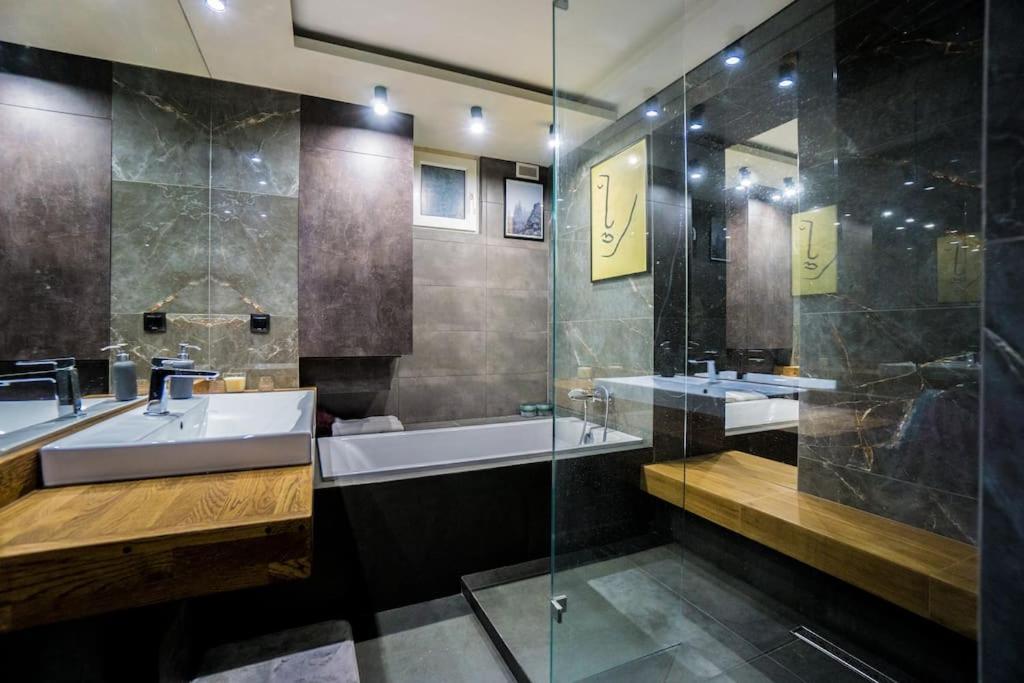 Uroczy Apartament Wita Stwosza Most Kłodzko Kültér fotó