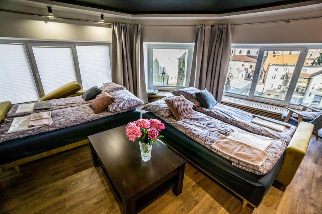 Uroczy Apartament Wita Stwosza Most Kłodzko Kültér fotó