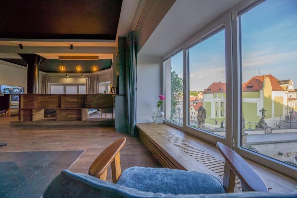 Uroczy Apartament Wita Stwosza Most Kłodzko Kültér fotó